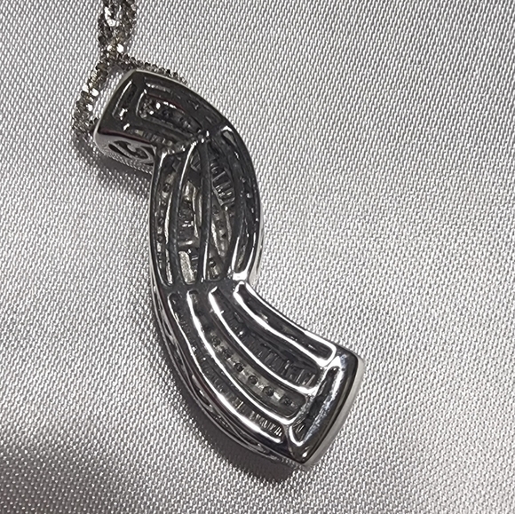 14K White Gold .98CTTW Diamond Baguette - Picture 5 of 14